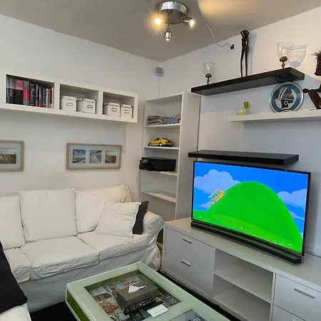 Cozy 1-bedroom In Hvidovre, Copenhagen Апартаменты *