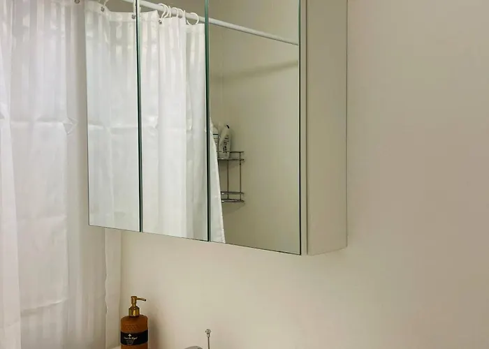 Cozy 1-bedroom In Hvidovre, Copenhagen Апартаменты Видовре